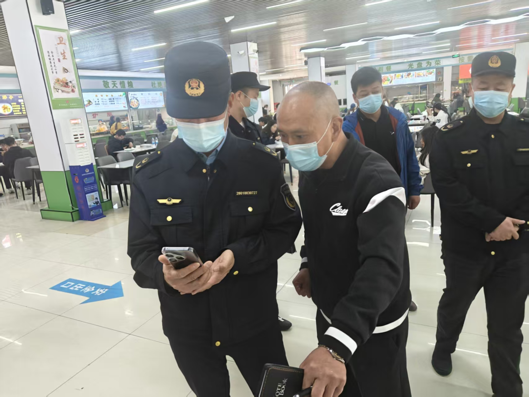 聚焦食品安全 筑牢守住红线 | 学院开展食品安全专项检查