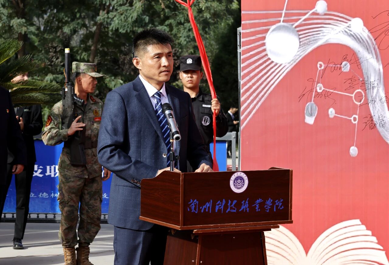 微信图片_2025-09-11_083854_190.jpg