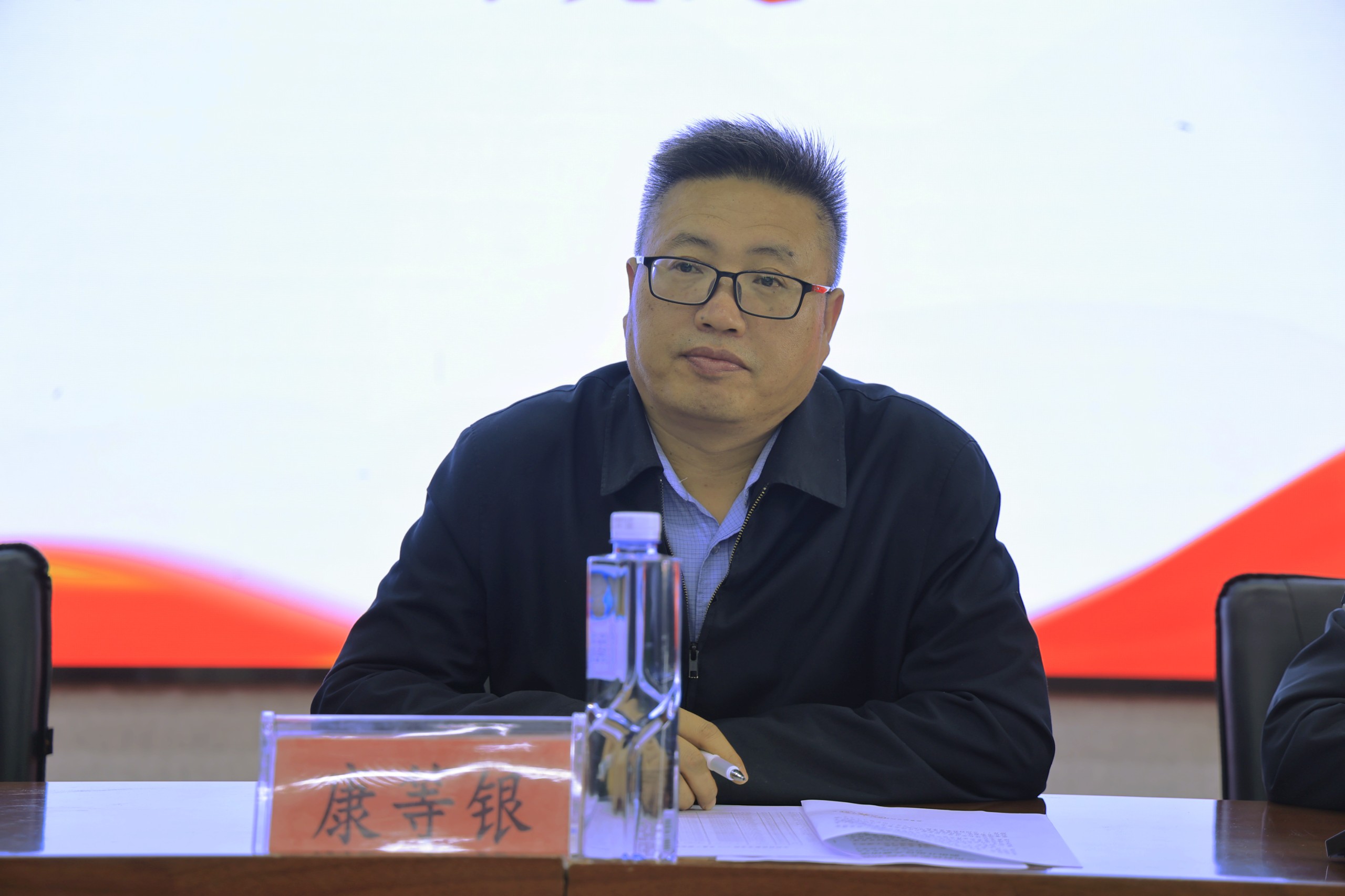 4f307240639e154e01d5a9ddfb18a27d_副本.jpg